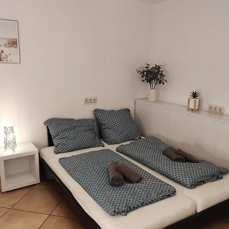 Zen - Spacious For 7 - - Kitchen