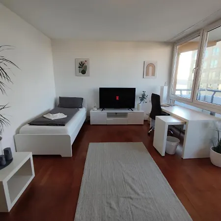 Zen - Spacious For 7 - - Kitchen * Offenbach am Main