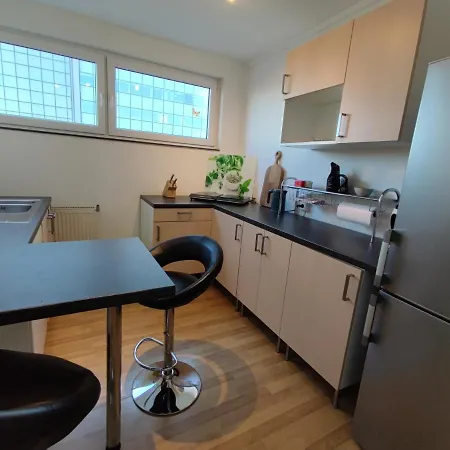 Apartment Zen - Spacious For 7 - - Kitchen Offenbach am Main