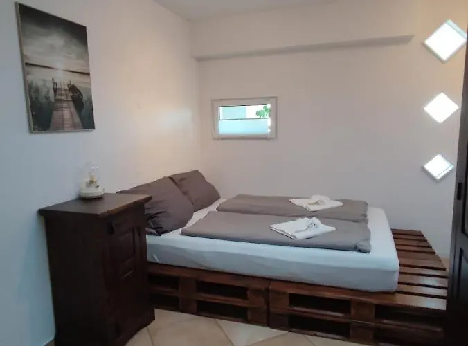 Apartment Zen - Spacious For 7 - - Kitchen Offenbach am Main